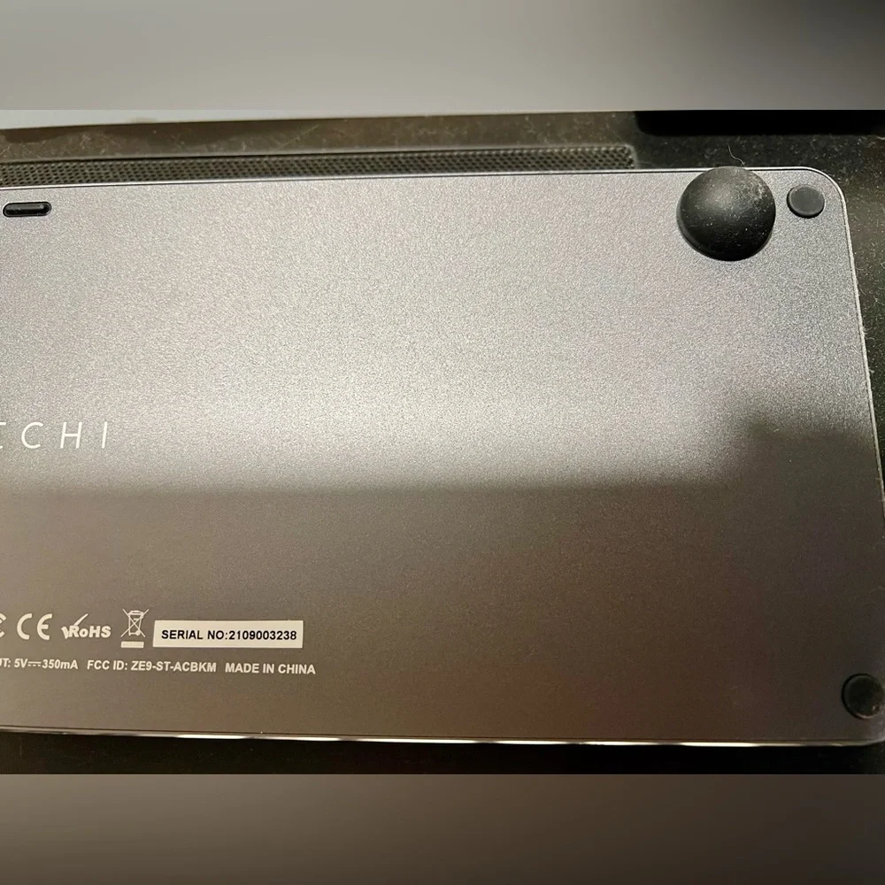 NIB Satechi external backlit wireless Bluetooth 5.0 MacBook Pro iPod keyboard